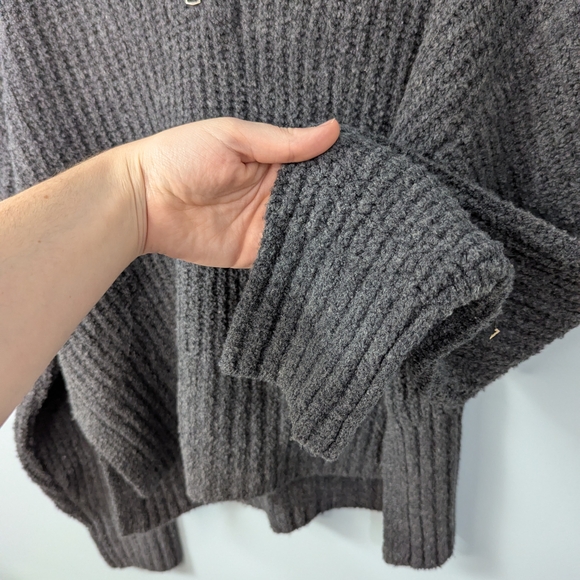 Universal  Thread Gray Knit Half-Zip Sweater S - Picture 3 of 7